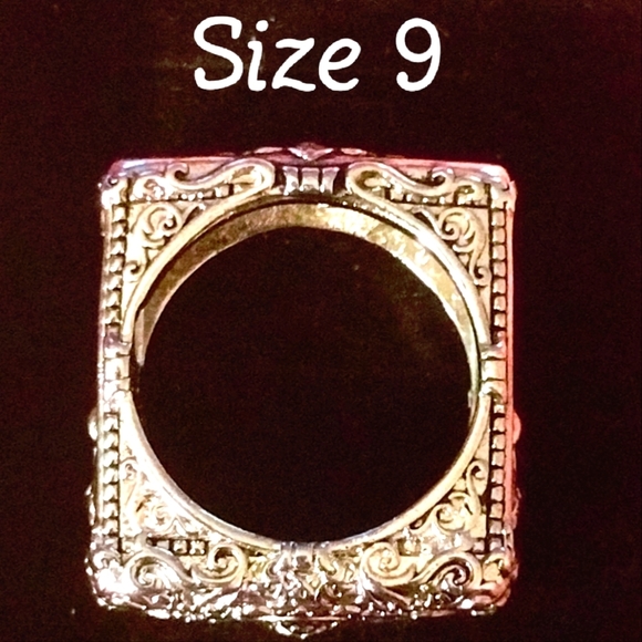 925 Gothic Entry Gates Square Lion Head Ring
